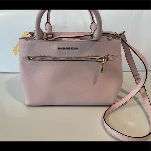 Michael Kors Hailee MD Satchel Leather Lightly used with tag. - Picture 3 of 14